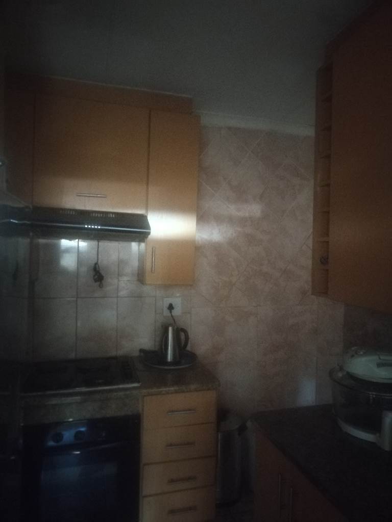 2 Bed House in Temba photo number 13