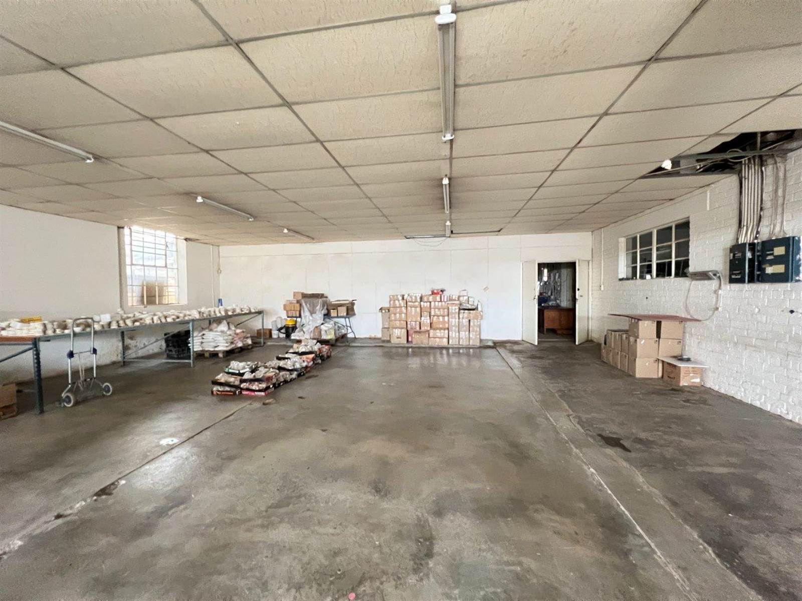 700  m² Commercial space in Bezuidenhout Valley photo number 10