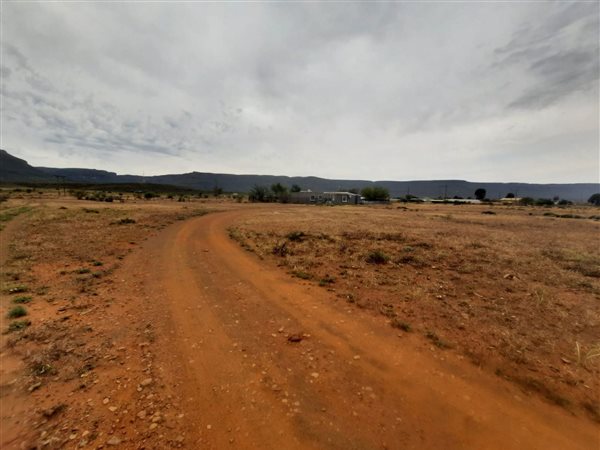 770 m² Land available in Calvinia