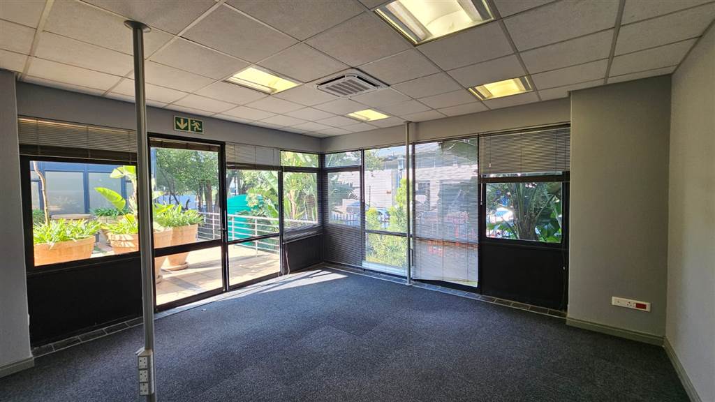 505  m² Office Space in Bedfordview photo number 6