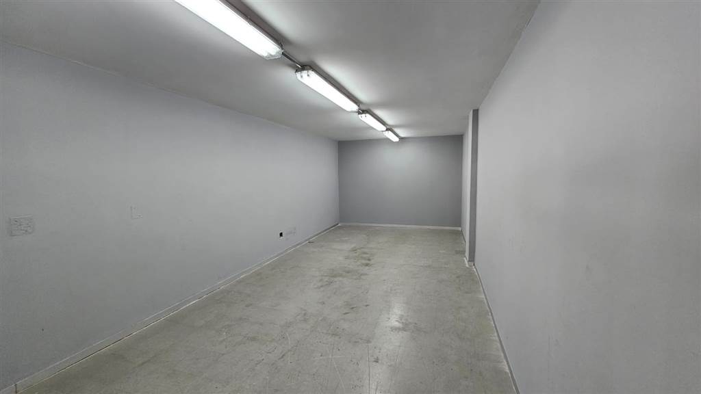 505  m² Office Space in Bedfordview photo number 12