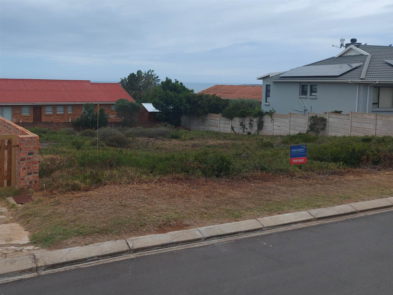 597 m² Land available in Boggomsbaai photo number 1