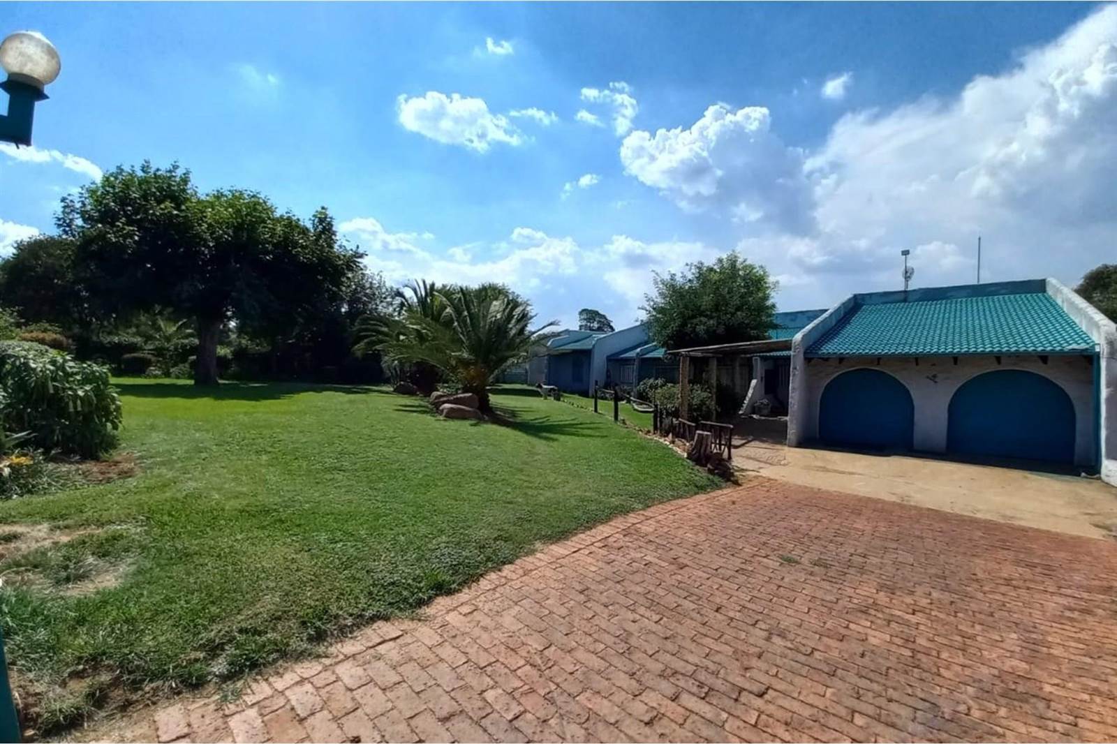8 Bed House in Rietspruit photo number 16