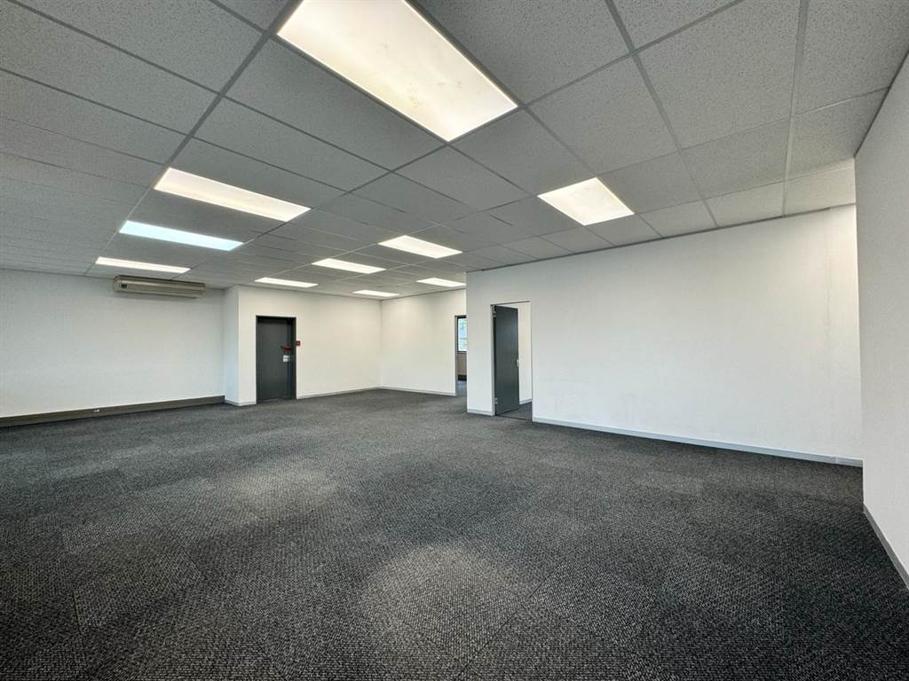 233.7  m² Commercial space in Bryanston photo number 7