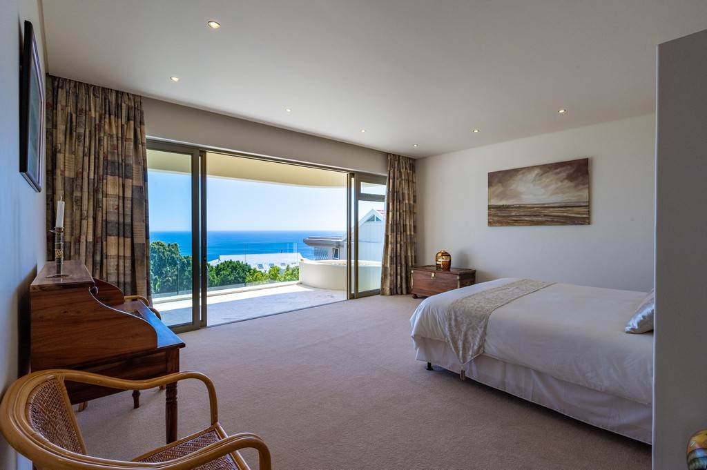 5 Bed House in Bantry Bay photo number 9
