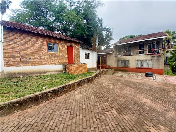 5 Bed House in Numbi Park