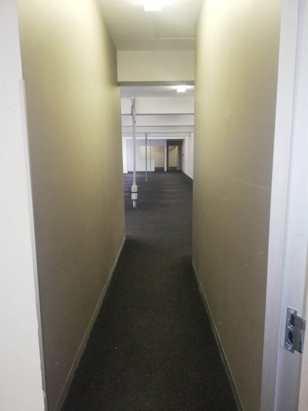 659  m² Office Space in Cape Town City Centre photo number 10