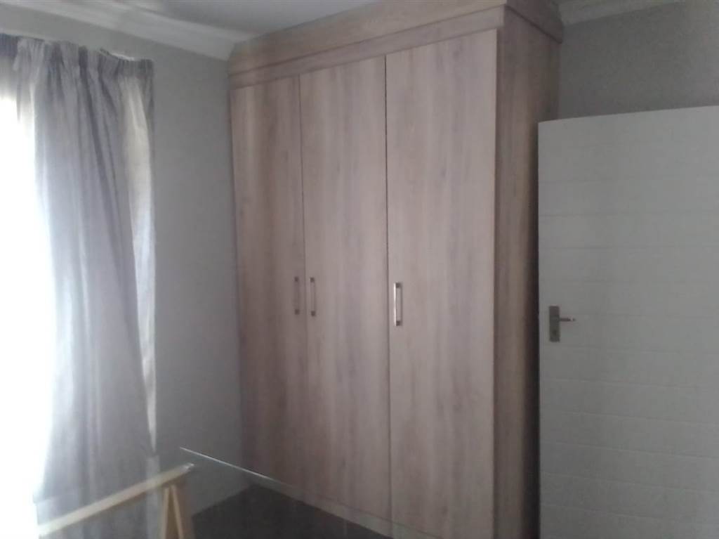 2 Bed Apartment in Middelburg Central photo number 12