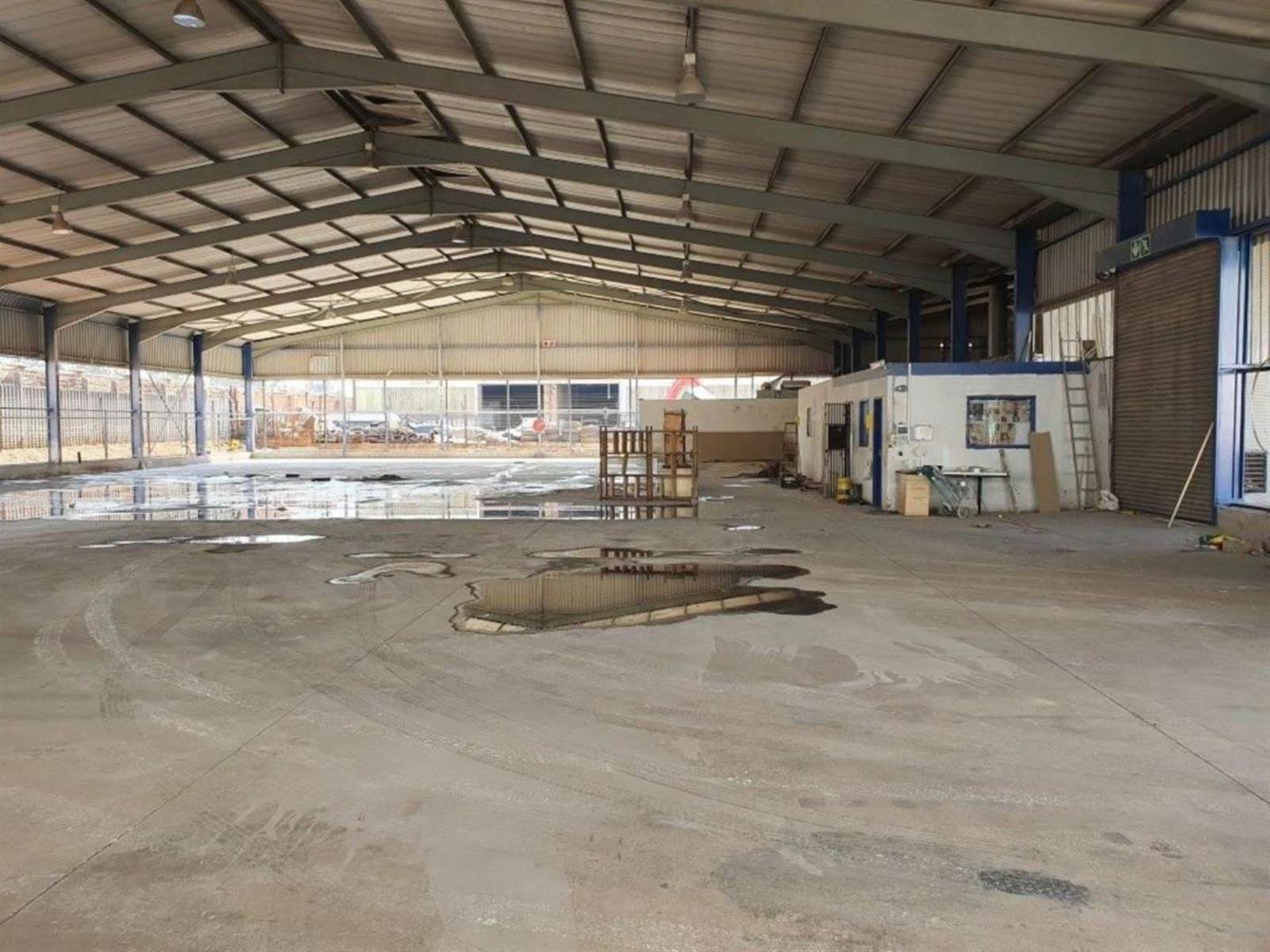 2600  m² Industrial space in Clayville photo number 13