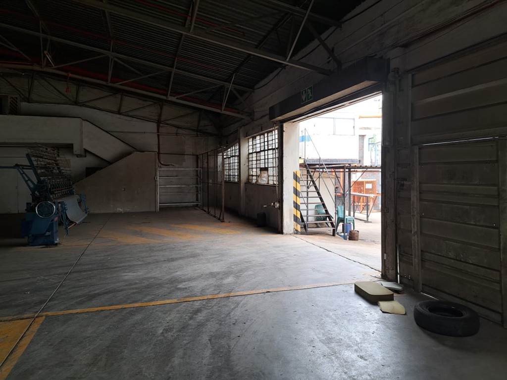 3572  m² Industrial space in Booysens photo number 4