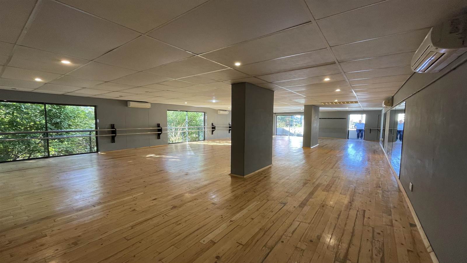 138  m² Commercial space in Tyger Valley photo number 6
