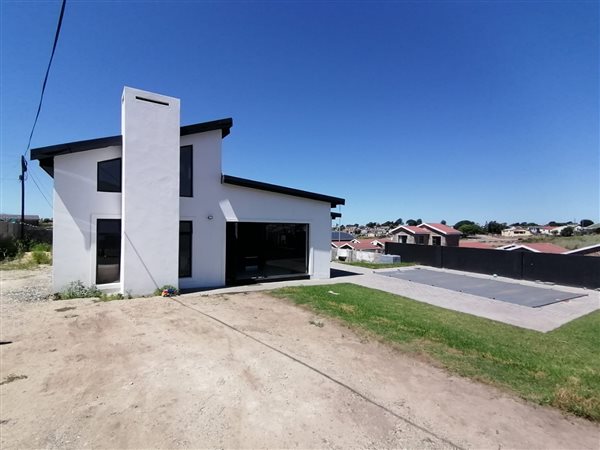 4 Bed House