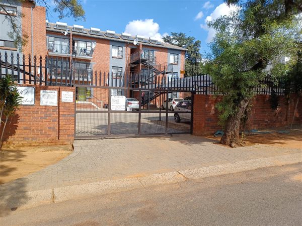 2 Bed Apartment in Windsor West