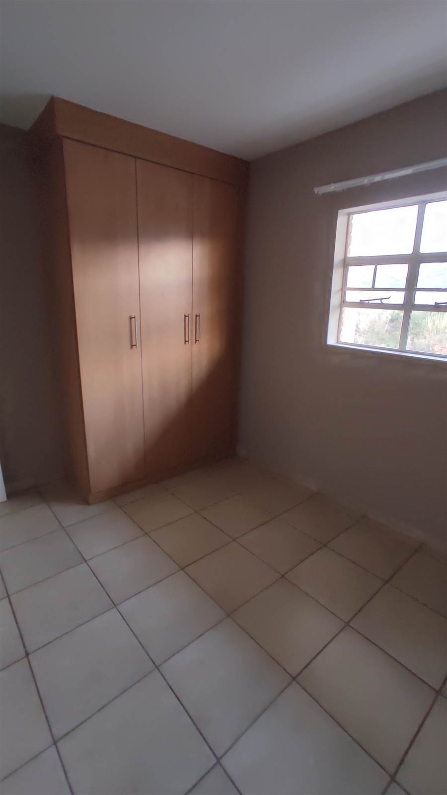 2 Bed Apartment in Annlin photo number 8