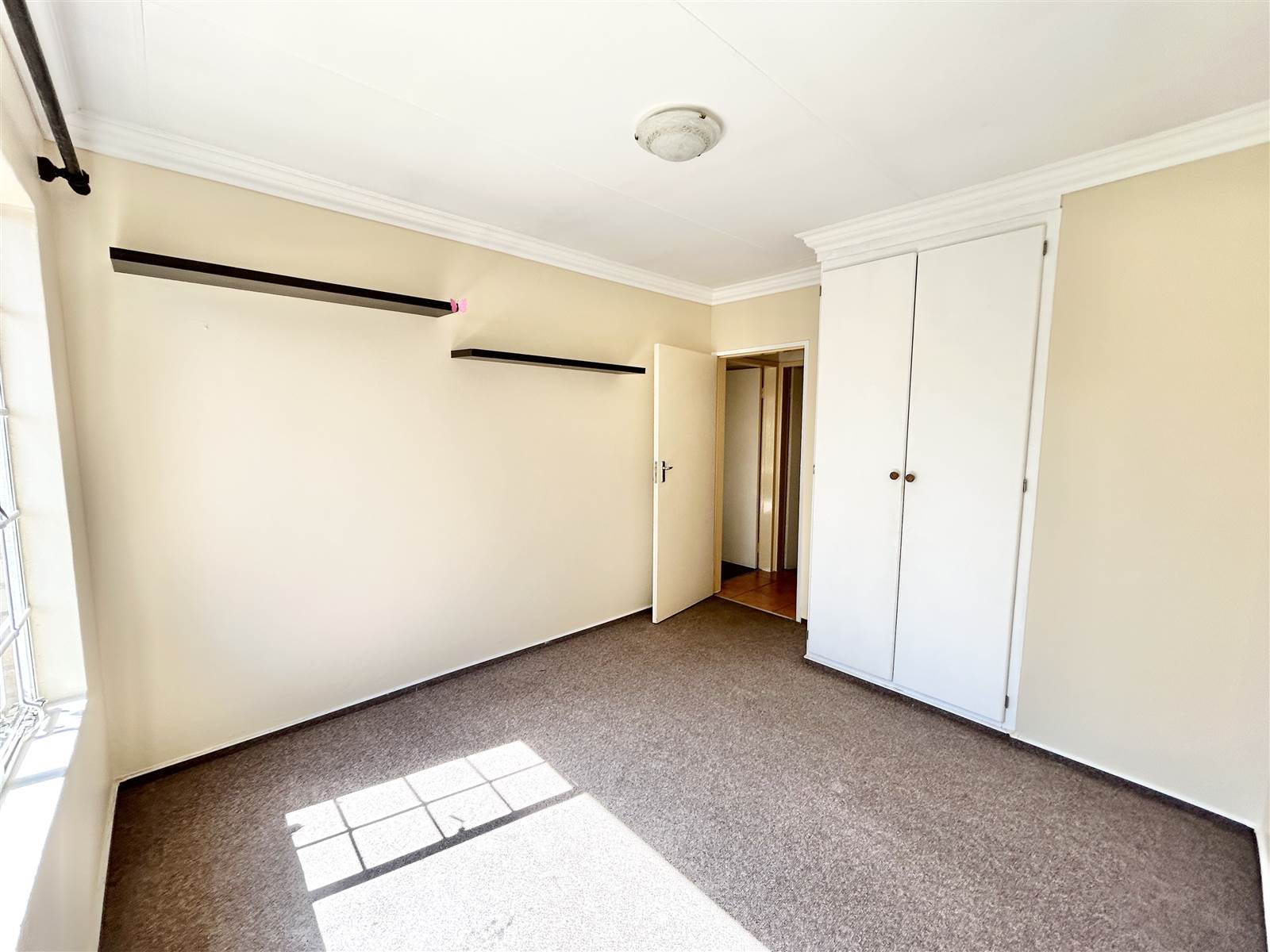 3 Bed Simplex in Kyalami Hills photo number 24