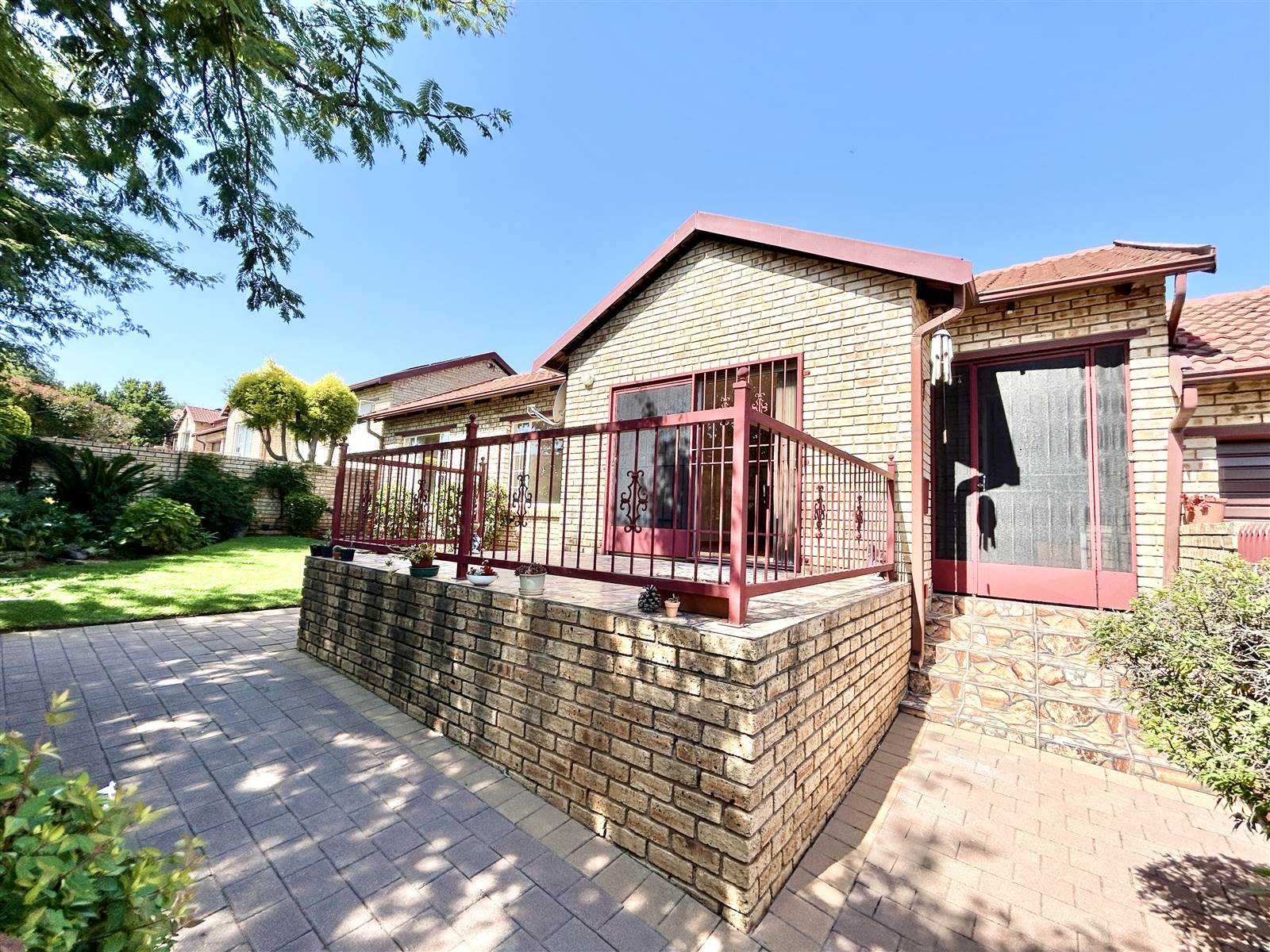 3 Bed Simplex in Kyalami Hills photo number 9