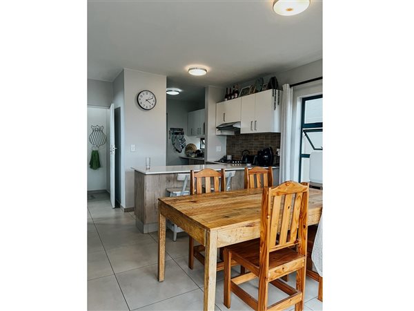 2 Bedroom Townhouse 2 Bedroom Townhouse