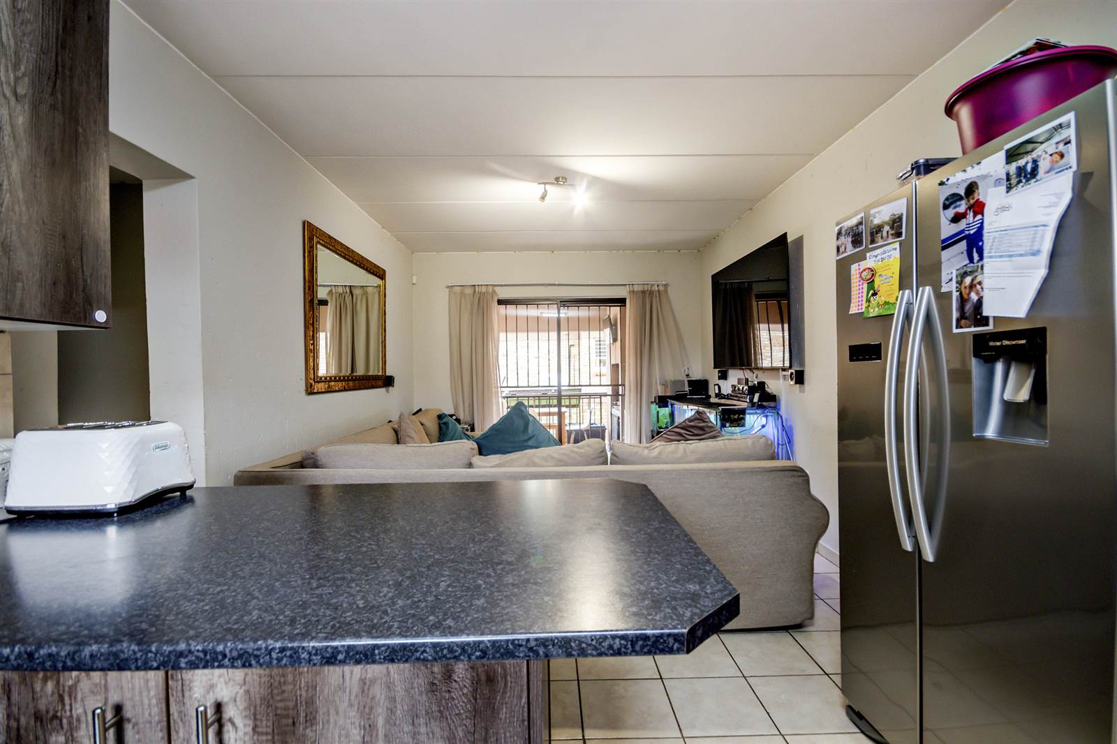 3 Bed Apartment in Ruimsig photo number 12