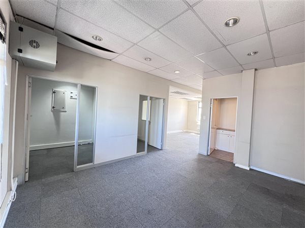 60  m² Commercial space in Century City