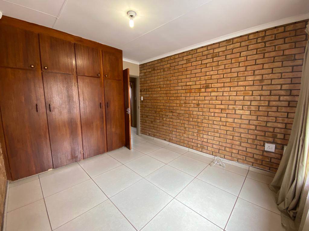 2 Bed Townhouse in Annadale photo number 8