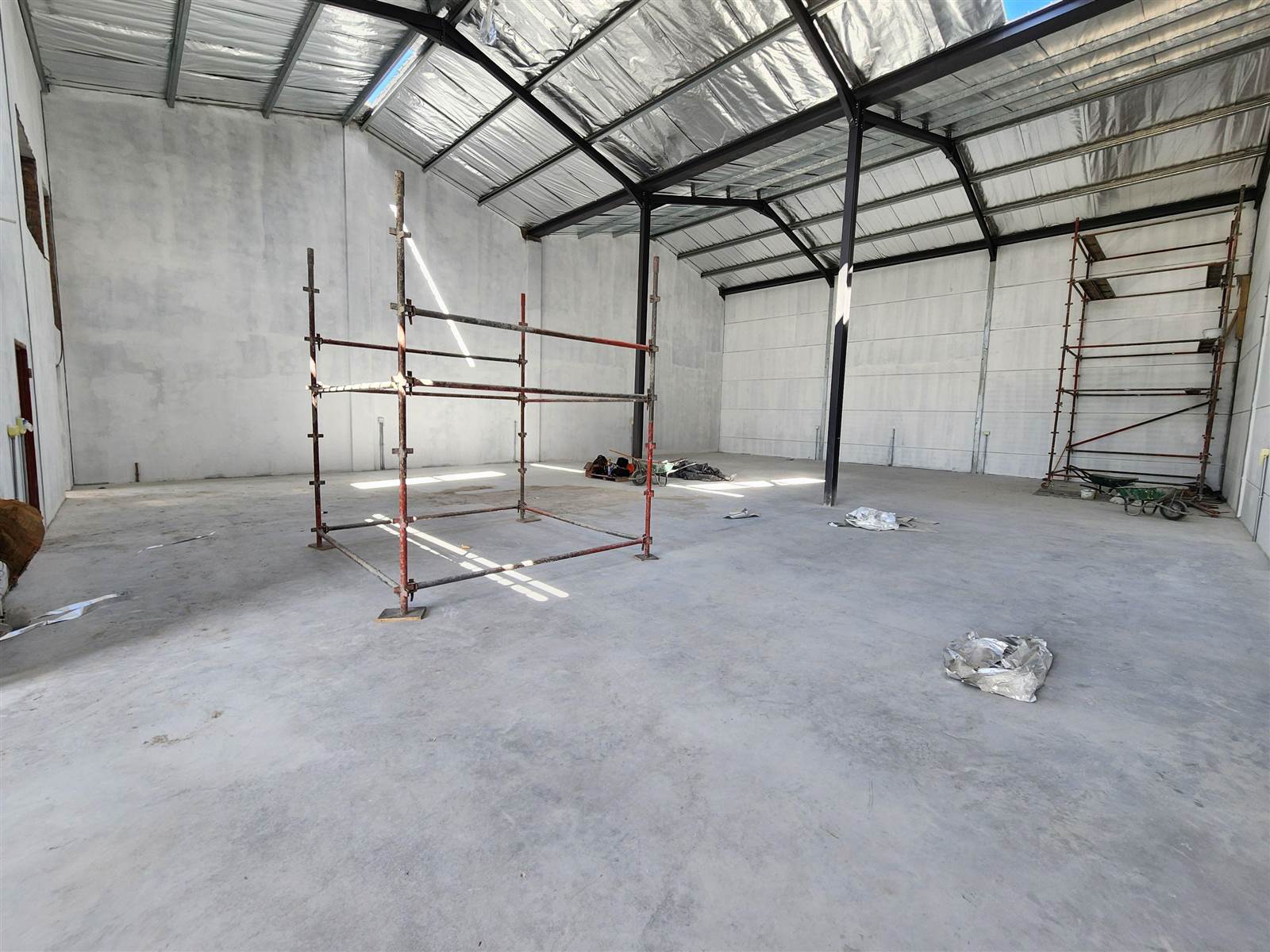489  m² Industrial space in Bellville Central photo number 2