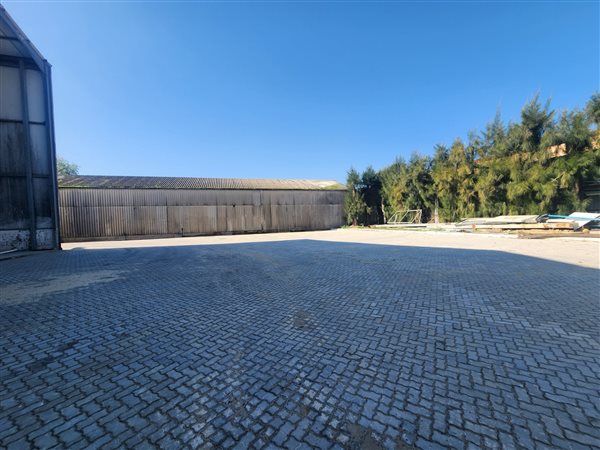 624 m² Commercial space 624 m² Commercial space