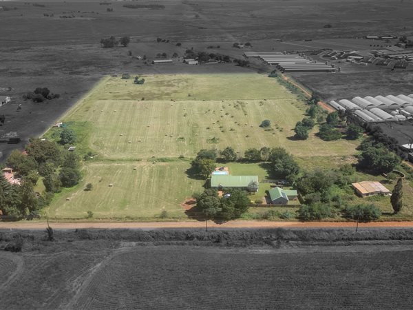 8.6 ha Farm 8.6 ha Farm