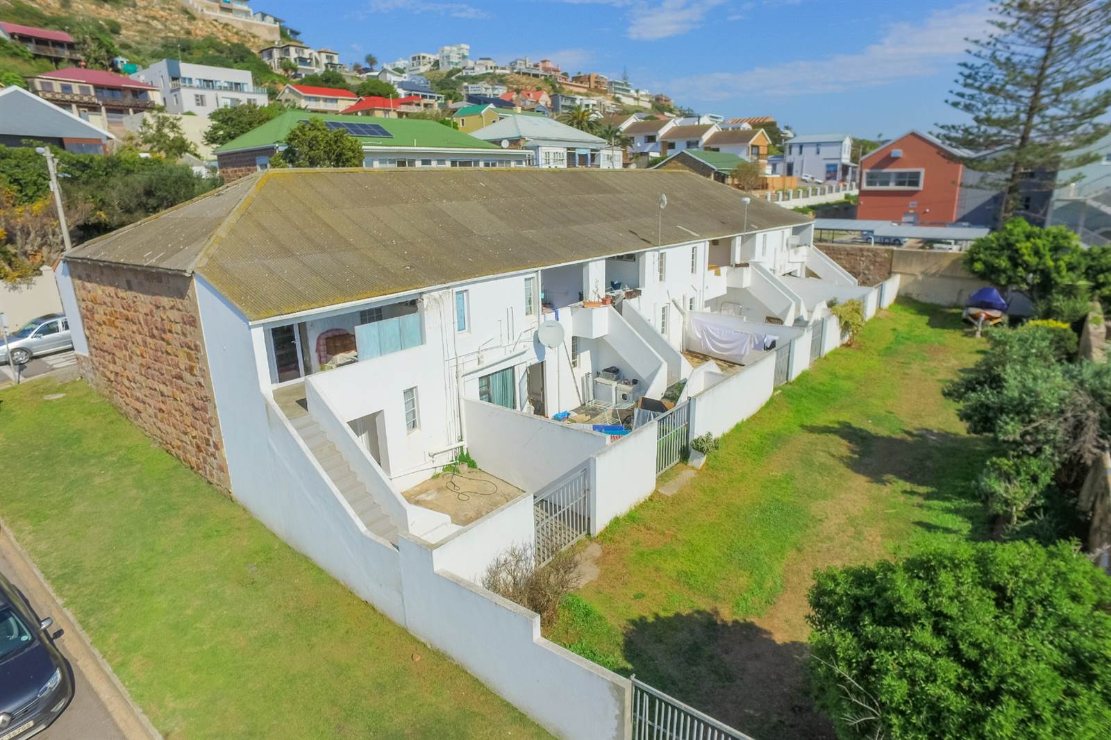 12 Bed Apartment in Mossel Bay Central photo number 15