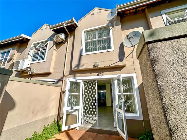 2 Bedroom Townhouse 2 Bedroom Townhouse