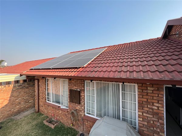 2 Bed Townhouse in Garsfontein