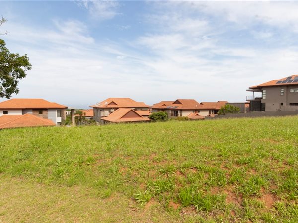 1074 m² Land available in Izinga Ridge