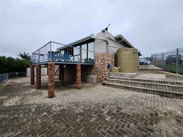 2 Bed House in Jeffreys Bay