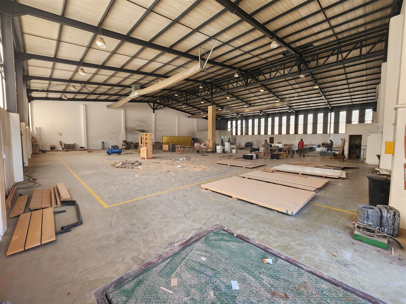 1311  m² Industrial space in North Riding photo number 10