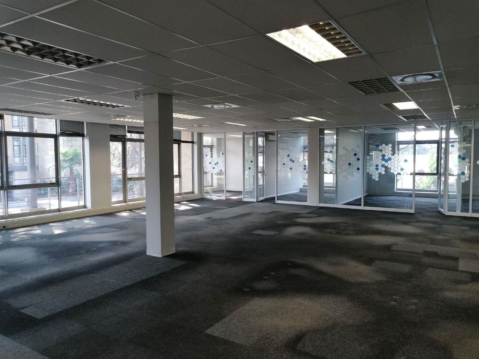 487.64  m² Commercial space in Bryanston photo number 5