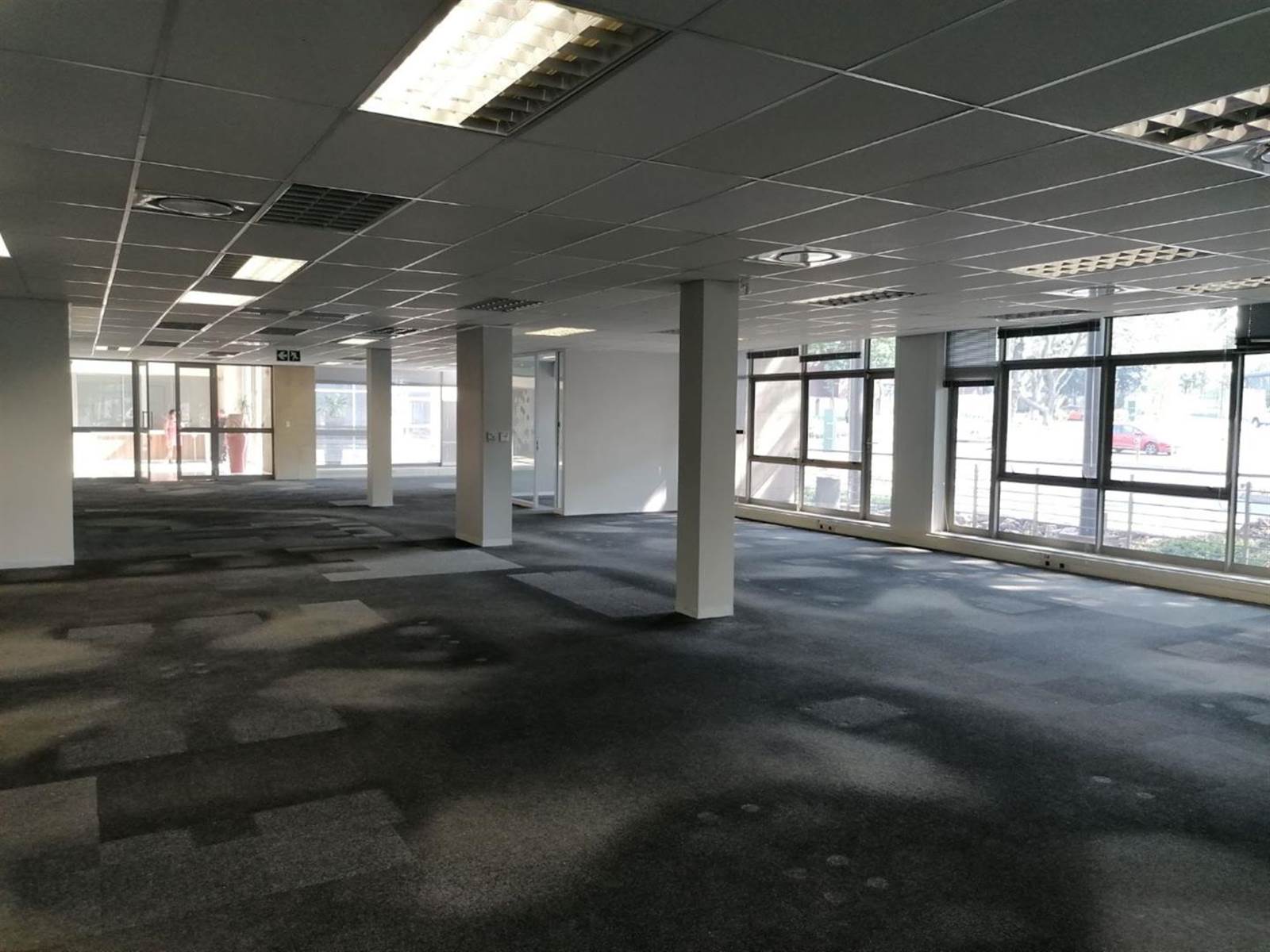 487.64  m² Commercial space in Bryanston photo number 10