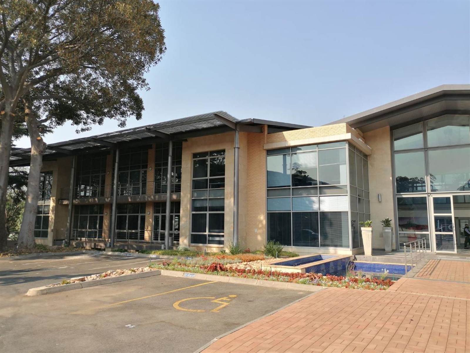 487.64  m² Commercial space in Bryanston photo number 12