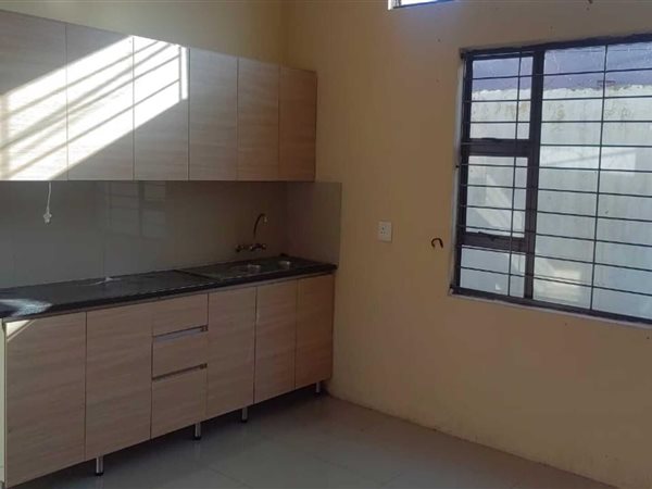 8 Bed House in Lenasia