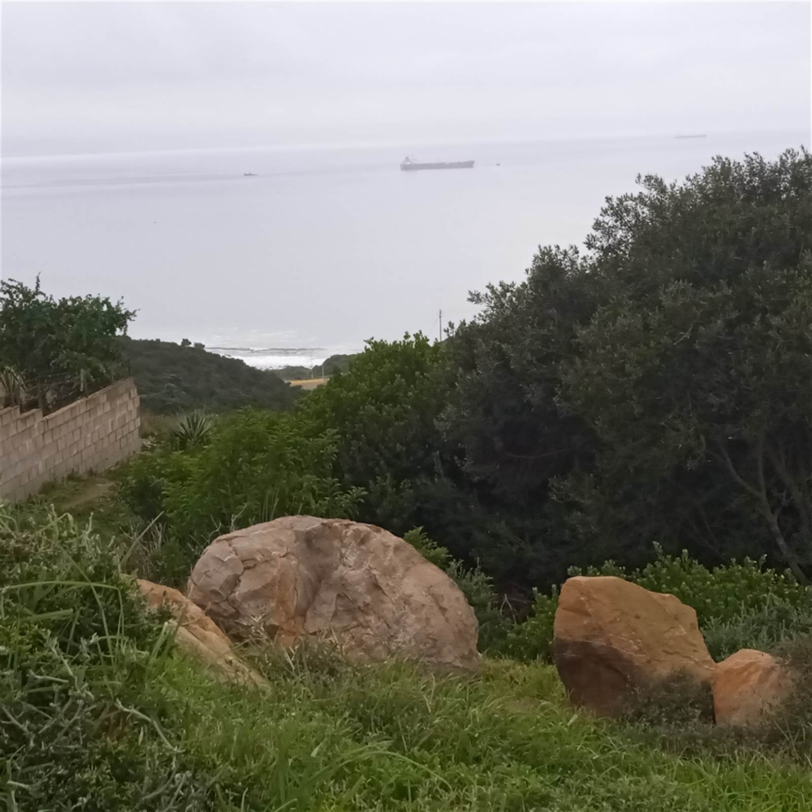 735 m² Land available in Mossel Bay Ext 26 photo number 2