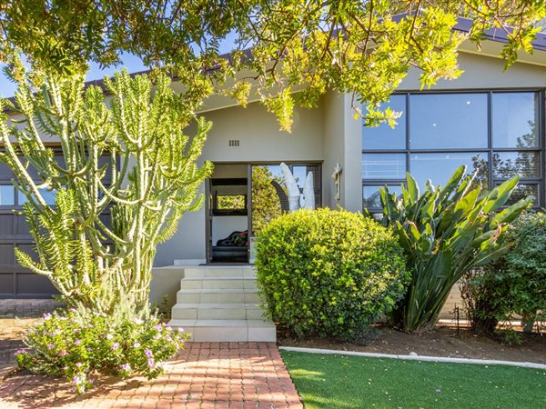 3 Bedroom House 3 Bedroom House