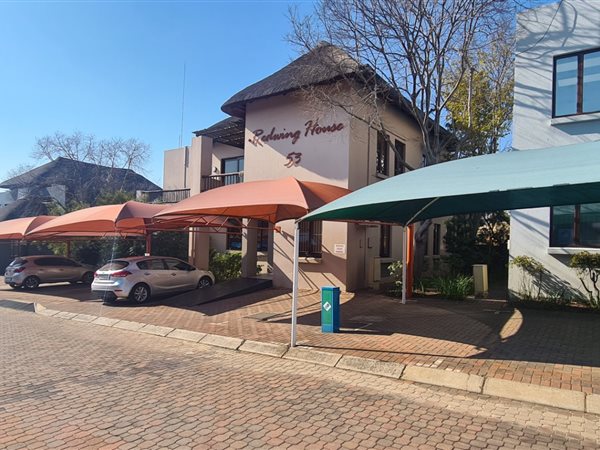 525  m² Commercial space in Lonehill