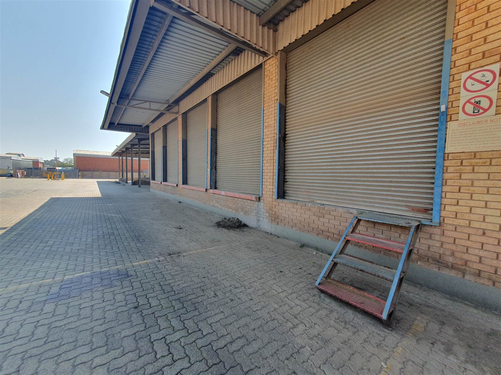 2058  m² Industrial space in City Deep photo number 14