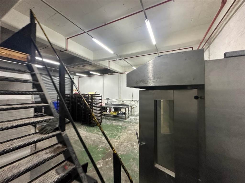 482  m² Industrial space in Bellville Central photo number 11
