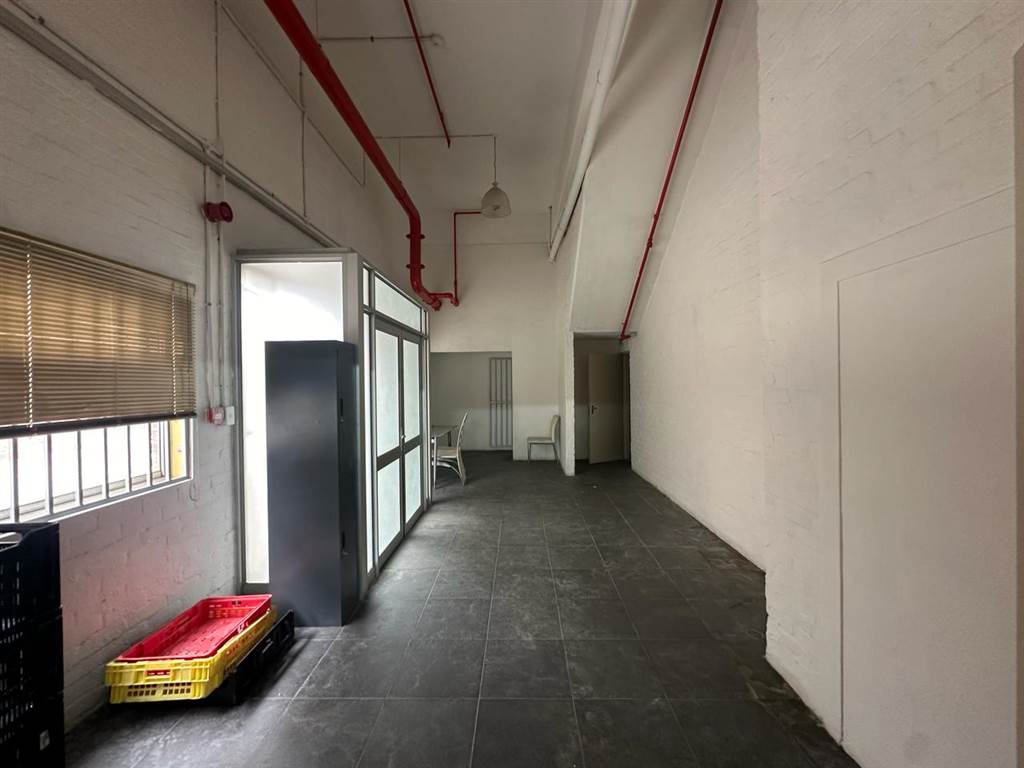 482  m² Industrial space in Bellville Central photo number 9