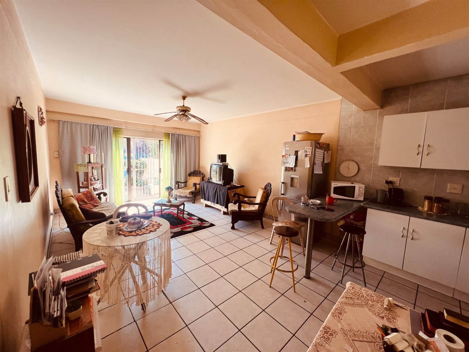 2 Bed Townhouse in Pretoria Gardens photo number 2
