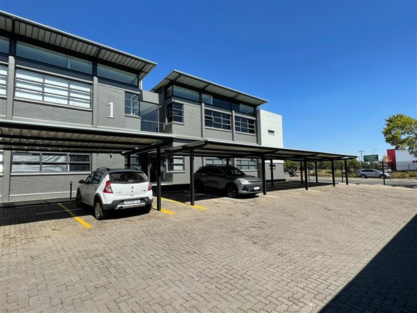 116  m² Commercial space