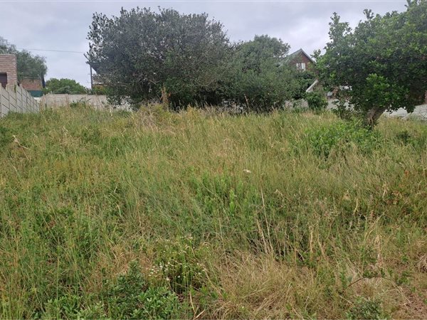 651 m² Land