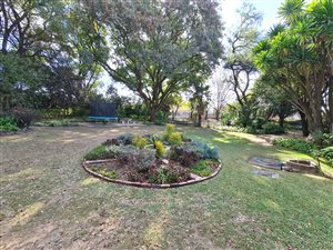 2 Bed Apartment in Craighall Park