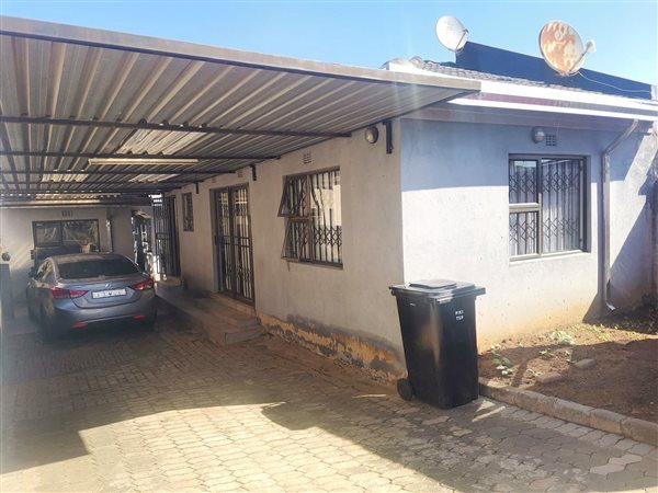 2 Bedroom House 2 Bedroom House