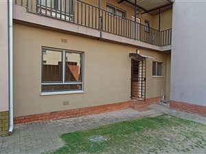 2 Bed Apartment in Erand Gardens