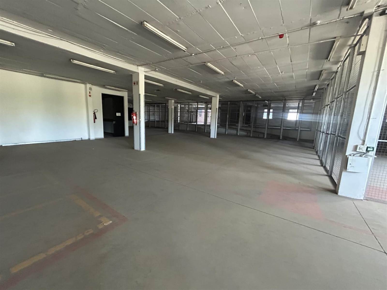 2373.29  m² Industrial space in Halfway House photo number 12